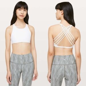 Lululemon Free To Be Wild High Neck Bra Size 10 White